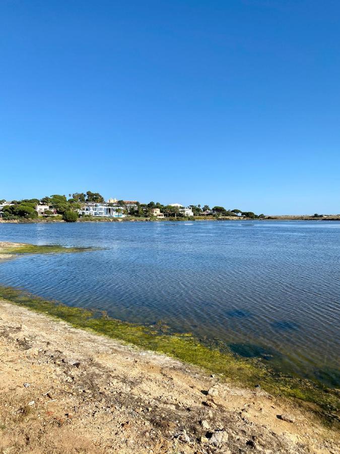 Beautiful Apartment For Rent In Quinta Do Lago With Excellent Resort Facilities Close To Lake And Beach. Exteriör bild