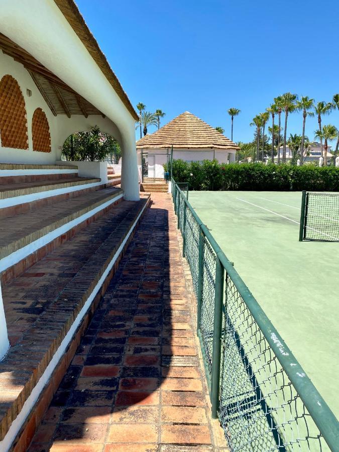 Beautiful Apartment For Rent In Quinta Do Lago With Excellent Resort Facilities Close To Lake And Beach. Exteriör bild