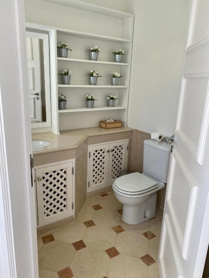 Beautiful Apartment For Rent In Quinta Do Lago With Excellent Resort Facilities Close To Lake And Beach. Exteriör bild