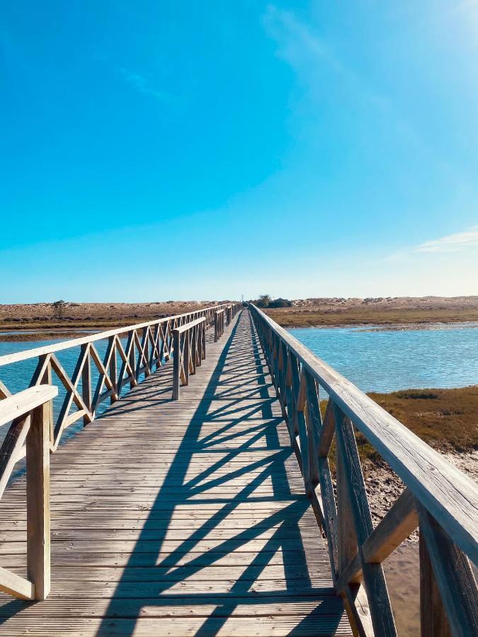 Beautiful Apartment For Rent In Quinta Do Lago With Excellent Resort Facilities Close To Lake And Beach. Exteriör bild